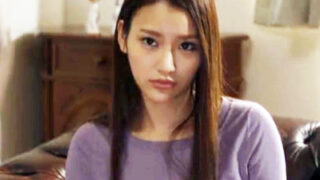 家族を守るために無毛の羞恥を受け入れ、弟の友人に回されるパイパン妻