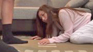 勉強を手伝う友人の肉便器に堕ちた主婦