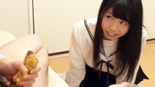 バナナでオナニーしたお兄ちゃんが妹に見つかり、近親相姦となった。