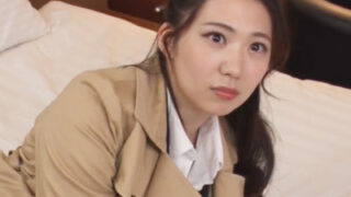 出張先の相部屋で部下を逆レイプし、朝まで密着騎乗位で中出し