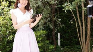 元お天気キャスターがグラビアオファーを断り、AVデビューでエビ反り絶頂を果たす