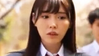 合宿先のホテルで先輩の女子マネージャーと相部屋になり、チンポを要望されて獣交尾をテーマにした作品