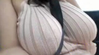 むっちり眼鏡女子と濃厚中出しセックス