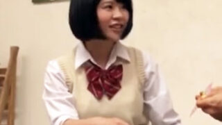 JKの教え子が男性教師と賞金を狙い、過激な課題に挑戦した結果。