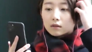 電車内でミニスカJKをストーキングし、痴漢で中出し強姦