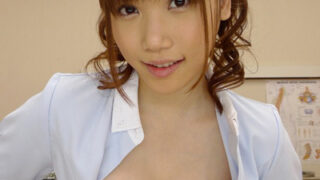 Jカップの爆乳ナースがハレンチ看護を行い、精子をたっぷり出すことを望む。
