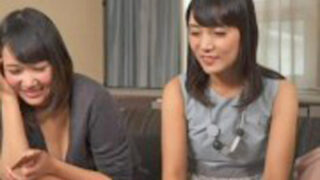 母子をナンパし、親子で3Pファック