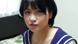 20歳のロリ巨乳娘がSNSでハメ撮り撮影に応募し、初めて撮影に臨んだ。