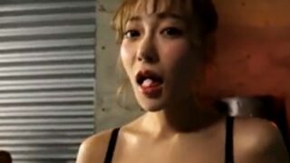 明日花キララの絶え間ない激しい快楽体験