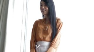 美魔女がラブホで親を奪う