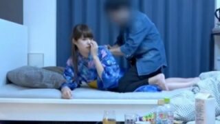 お祭り帰りにハメ撮り部屋に連れ込み、浴衣を脱がせて盗撮に成功