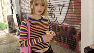 20歳のアパレル店員を竹下通りで関係を持つ。お菓子を渡すだけで可能。