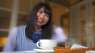 隠キャJKがアニメとオジサン円光を体験