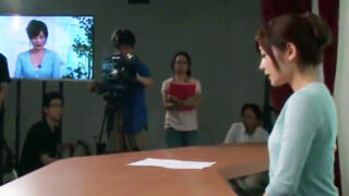 美人キャスターがマジチストーカーに汚される