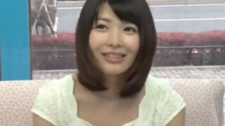 優しい顔の素人姉が、真剣な童貞を優しく筆おろしをさせる。