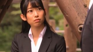 敏腕OLと後輩の不倫