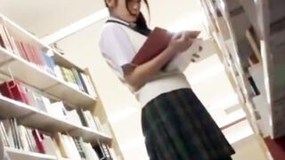 図書館で勉強中の美少女JKをトイレに拉致って強姦する。
