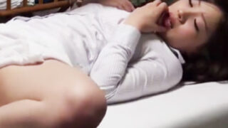 感度抜群の美女が変態整体師に騙されて好き放題にされる