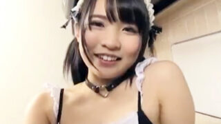 ご主人様のチンポが欲しい美少女メイドが、ドMマンコを濡らして中出しを懇願