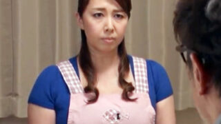 夫の依頼で他人に抱かれた熟女妻が羞恥と快楽でイキ狂う。