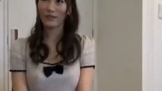 情けないガリガリ童貞に優しく対応する美女