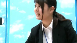 可愛いAVメーカーOLが撮影陥落し快演