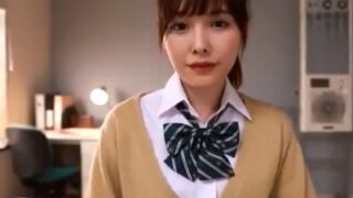 イケメンJKが先生を誘惑し、馬乗りで…