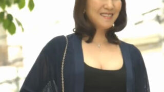 むっちり巨乳熟女妻の久々チンポ興奮とフェラ抜き