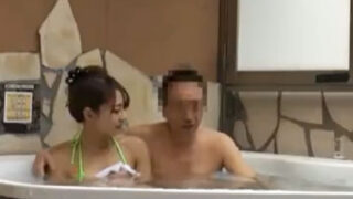 上司と部下がホテルで禁断の性行為・中出し