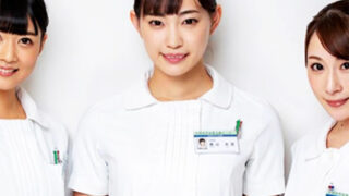 射精を我慢できない過激な男性患者を支える看護師たち