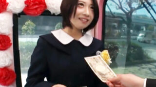 卒業したばかりの女子○生をMMに誘い、謝礼で釣って生ハメ