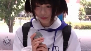 ロリ専門学生がM男を連れ込み顔射ファック