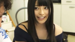 隣の部屋のエッチな声で発情した女友達と自宅での勉強