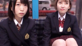 JKコンビのMM号でラップ越しのキスを経て3Pへ