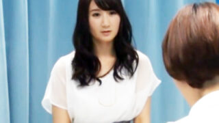 妊活中の人妻を無料マッサージで騙し、代わりに精子提供