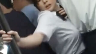 巨乳JKが車内で痴漢に強姦され、屈辱イキ