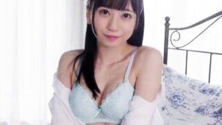 美少女がイメージビデオ撮影と偽られ、実際は過激なハメ撮り撮影が行われたケース。