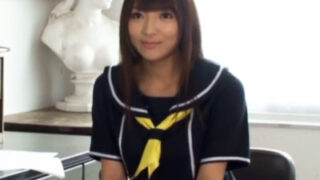 人気の生徒会長を催眠で言いなり奴隷化し、中出しした