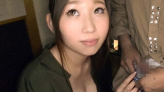 看板娘にアポなし取材、AV撮影が承諾され店内撮影実施