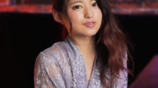 美女との濃密連続中出しセックス