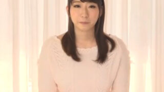 スペンス乳腺開発マッサージで痙攣イキし放心する爆乳娘