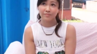 爆乳姉に優しく筆おろしされた童貞が暴走ピストンで大量射精