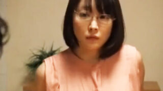 出稼ぎ夫が原因で欲求不満の巨乳妻が大家に快楽堕ちし、SEX三昧になる。