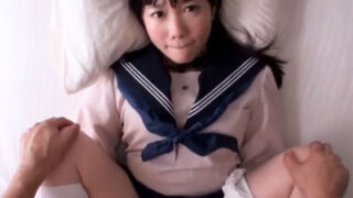 大眼JKと濃厚パコ