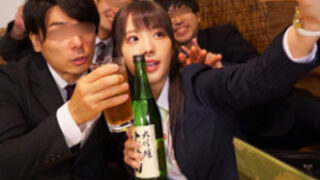 出張先の相部屋で、絶倫の上司に一晩中何度もイカされ続けた新卒女子社員