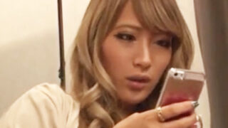 ギャルが親戚のショタの巨根に惹かれて我慢できずにヤリまくる。