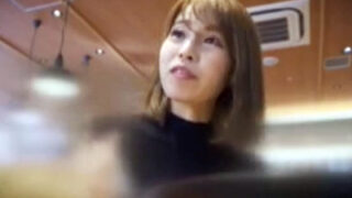 喫茶店で口説かれた新婚妻がホテルでハメ撮り中出し。