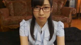 眼鏡の真正ドMお姉さんが首絞めで責められピスハメ