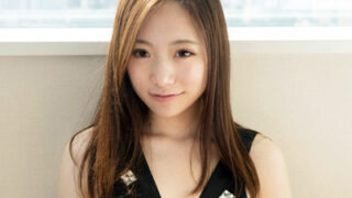 華奢なパイパン美少女が感情的な快楽に喘ぎ、濃厚なセックスへ。