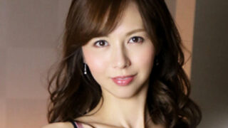 アラフォー美魔女がホテルで中出し不倫